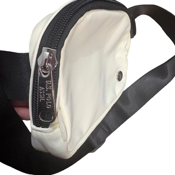 U.S. Polo Assn. Cream/White and Black Crossbody Bag - Picture 5 of 7